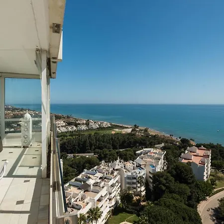 Torre Real ,panoramic Views Sea Mountain And Golf Apartamento *