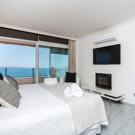 Torre Real ,panoramic Views Sea Mountain And Golf Apartamento Marbella